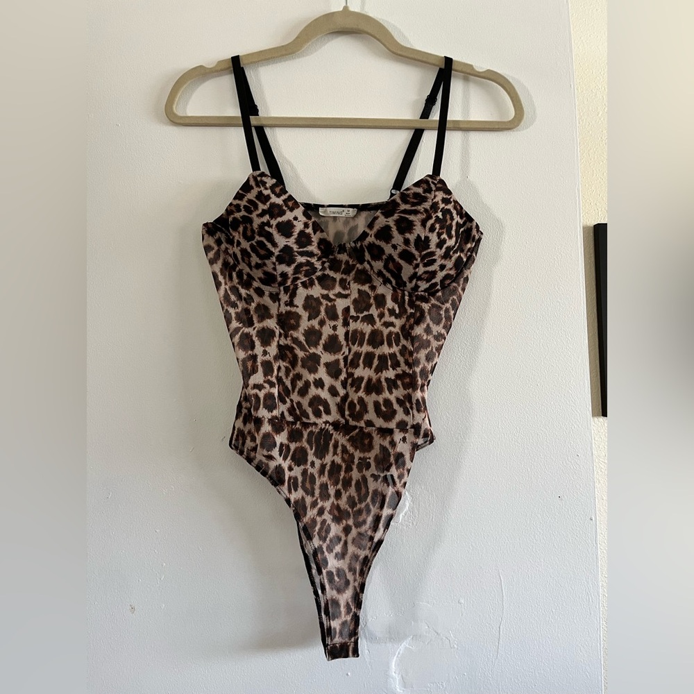 Leopard Print Bodysuit